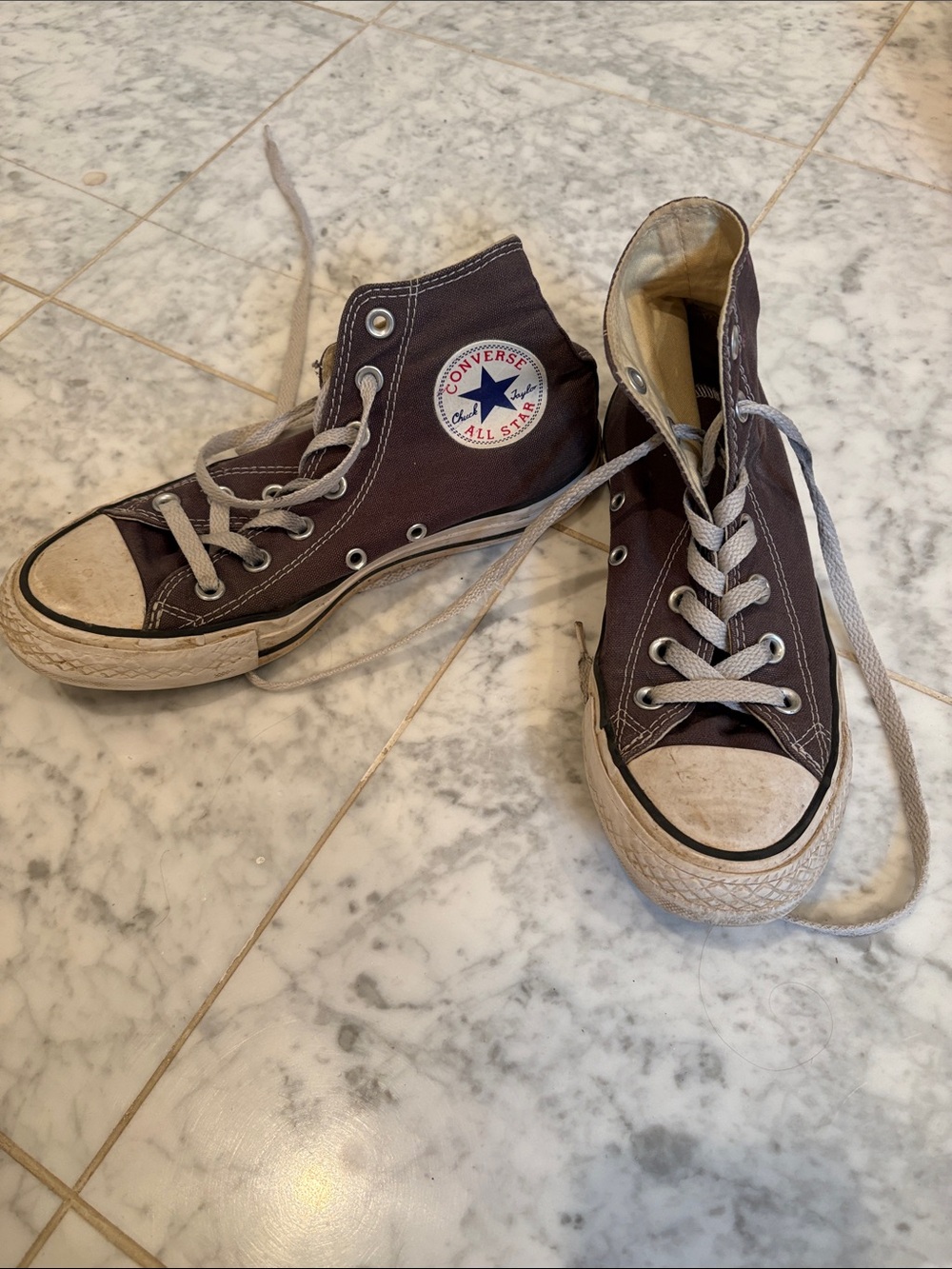Converse grey High-Top Chuck Taylor Sneakers